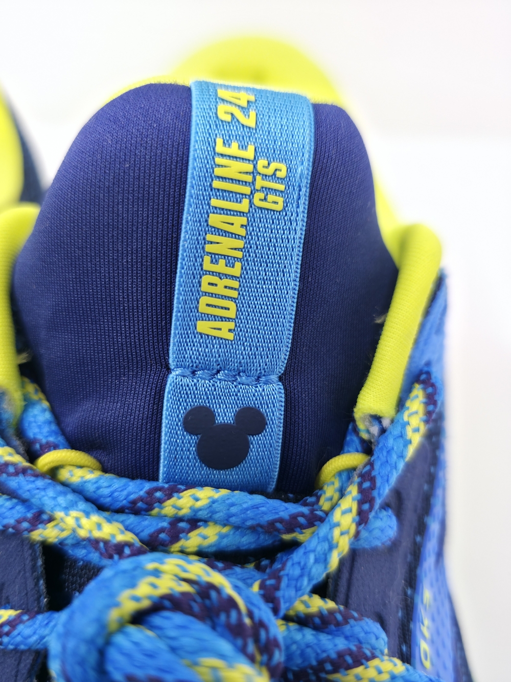 Brooks Adrenaline GTS 24 runDisney Disney Women 8.5 Limited Edition - Picture 13 of 15